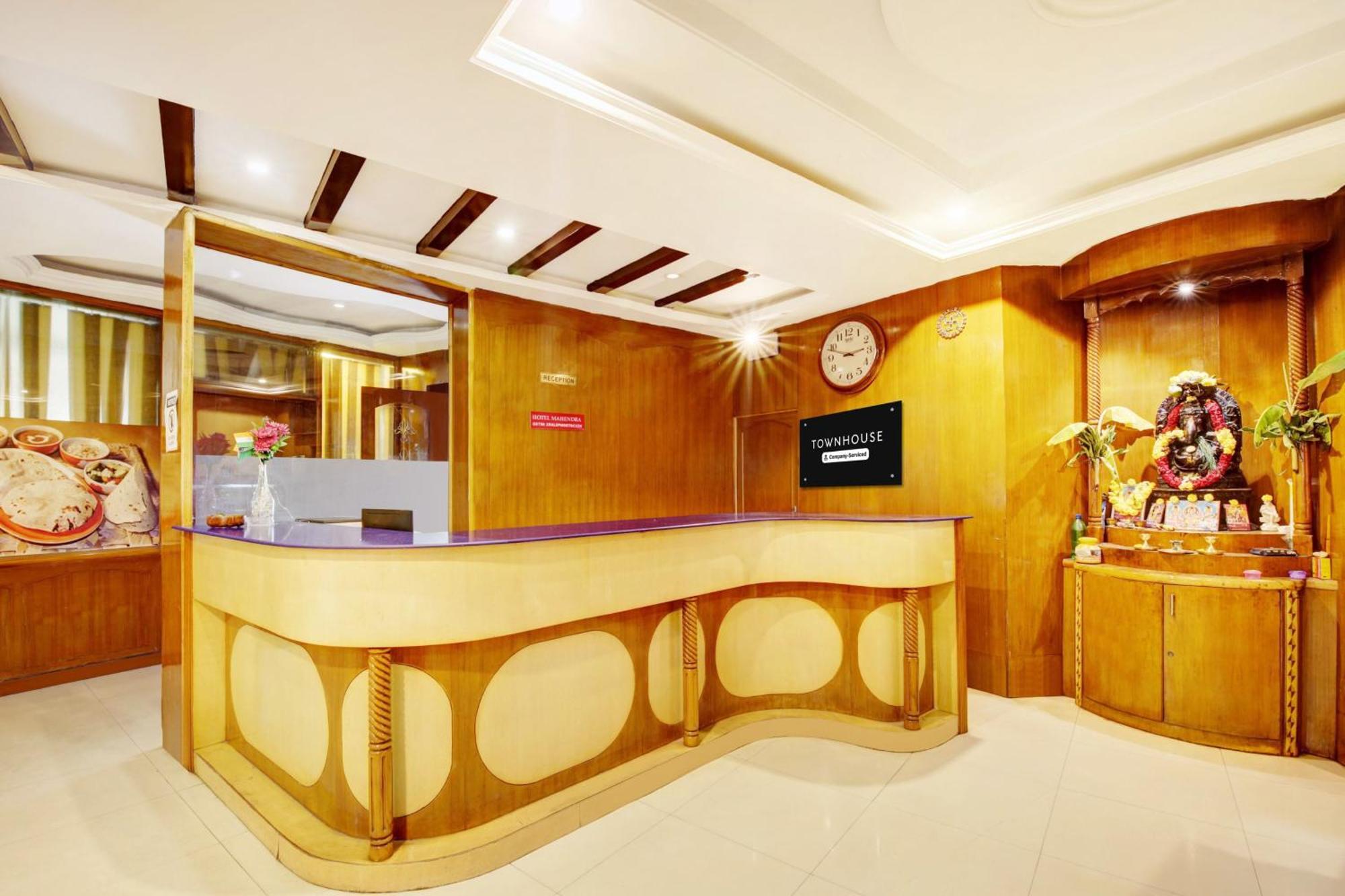 OYO 8646 Mahendra Hotel Mysore Exterior foto